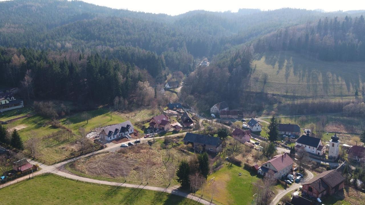 Pokoje Goscinne Art- Dworek Kudowa Zdroj Exterior photo